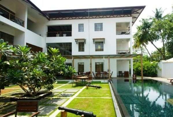 eighth-bastion-hotel[1]