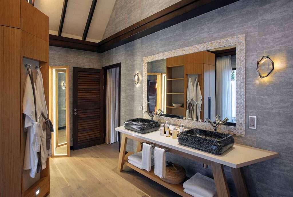 OZEN at Maadhoo - bathroom interior