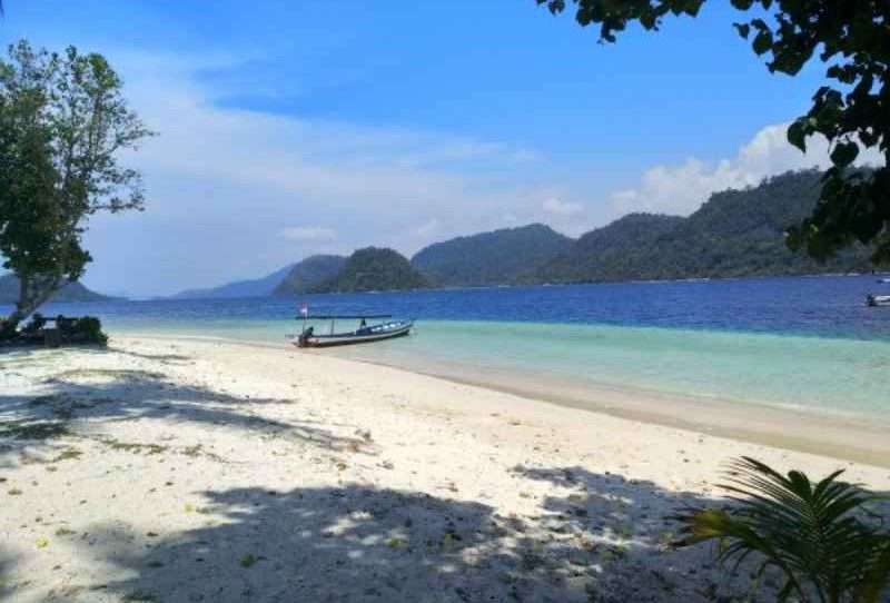 Sumatra Beaches and Islands