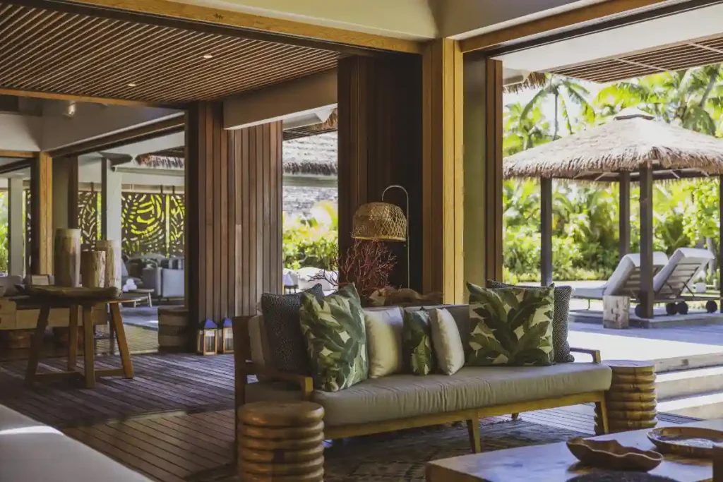 Four Seasons - Des Roches