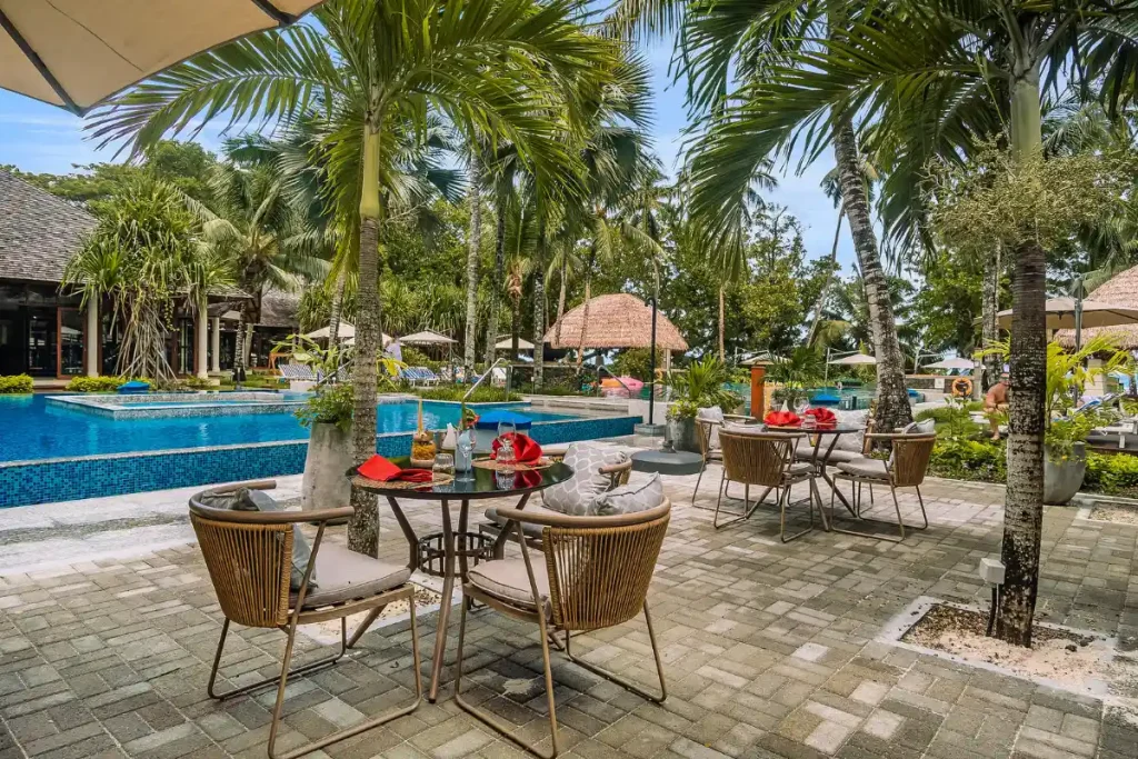 Hilton Labriz Resort & Spa