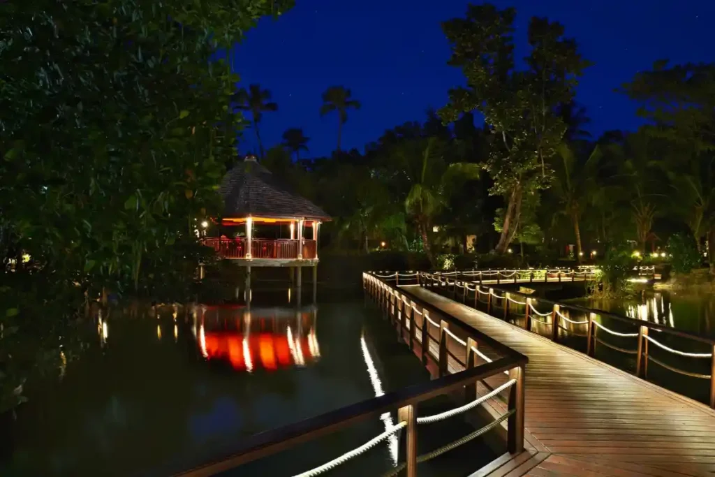 Hilton Labriz Resort & Spa