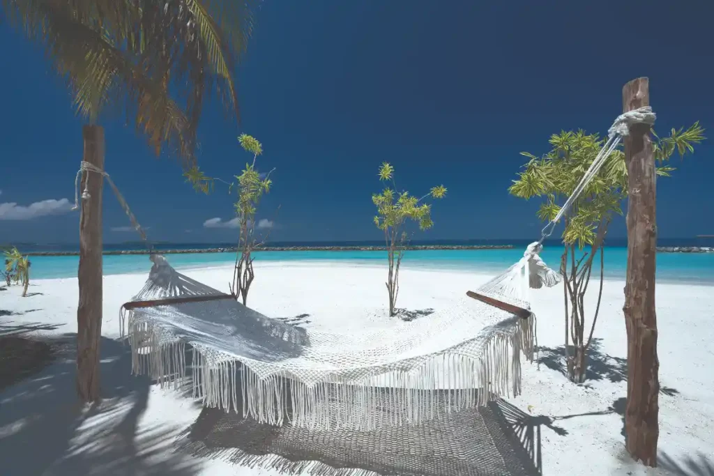 OBLU SELECT Lobigili