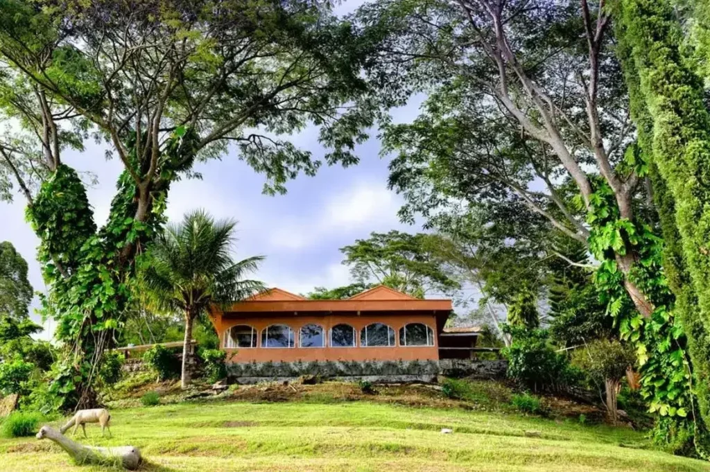 Manulalu Bed and Breakfast