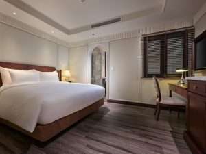 Colonial Deluxe Internal Window Room, GRAND HOTEL Du LUC, Hanoi, Vietnam