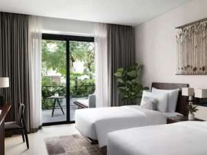 Treeline Urban Resort - Deluxe living room