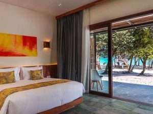 Island Center Point - Deluxe Seaview