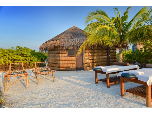 Adaaran Select Hudhuranfushi